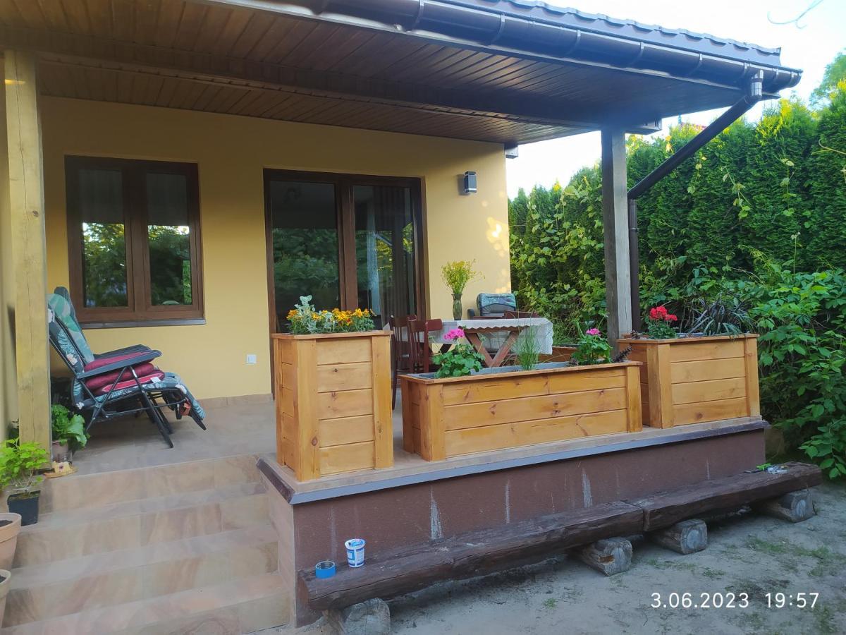 Dolistowka Apartamenty, Pole Namiotowe, Balia Z Jacuzzi, Ogrod Warzywny Dla Gosci, Plac Zabaw Dla Dzieci Goniadz Dış mekan fotoğraf