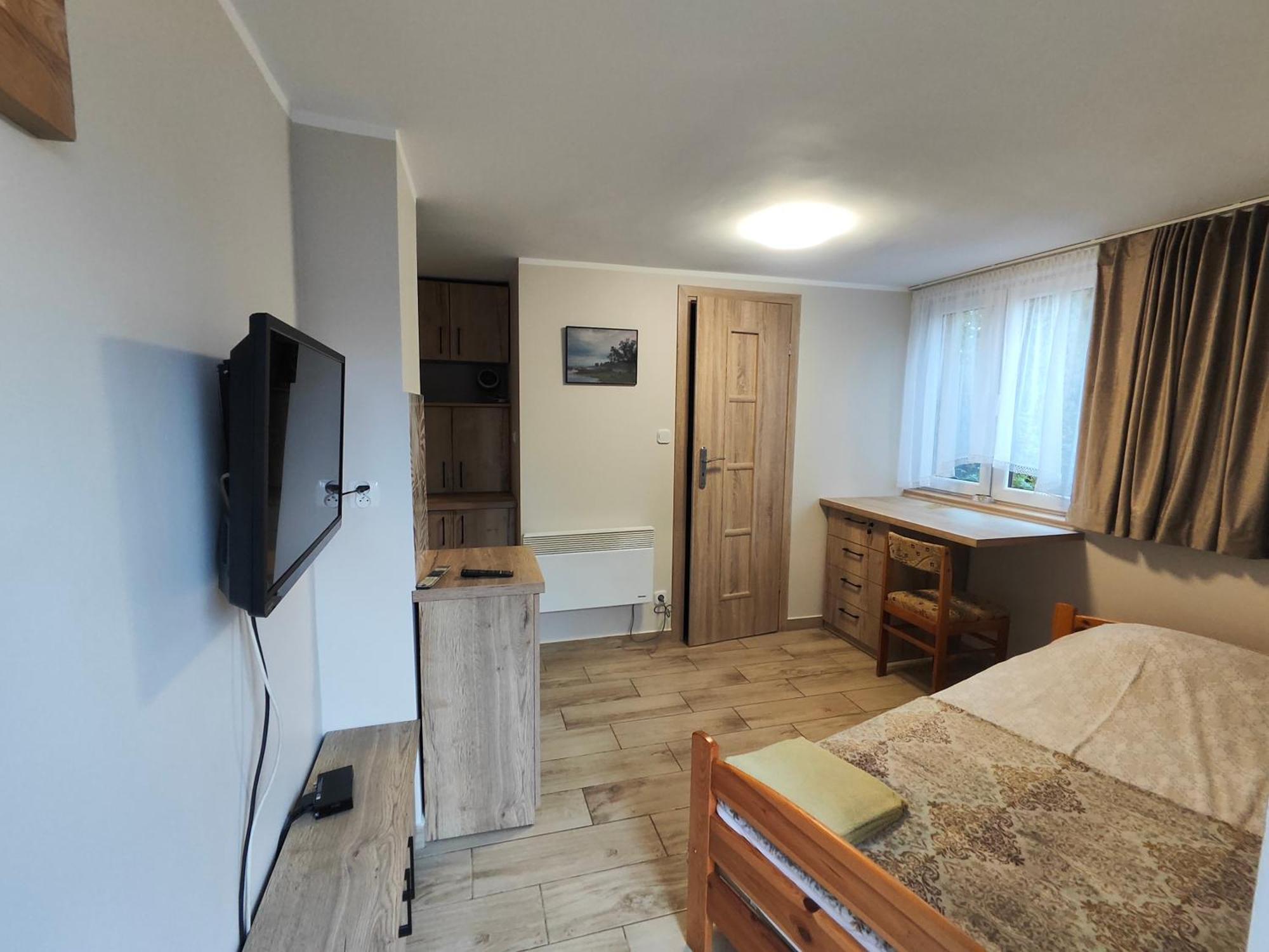 Dolistowka Apartamenty, Pole Namiotowe, Balia Z Jacuzzi, Ogrod Warzywny Dla Gosci, Plac Zabaw Dla Dzieci Goniadz Dış mekan fotoğraf
